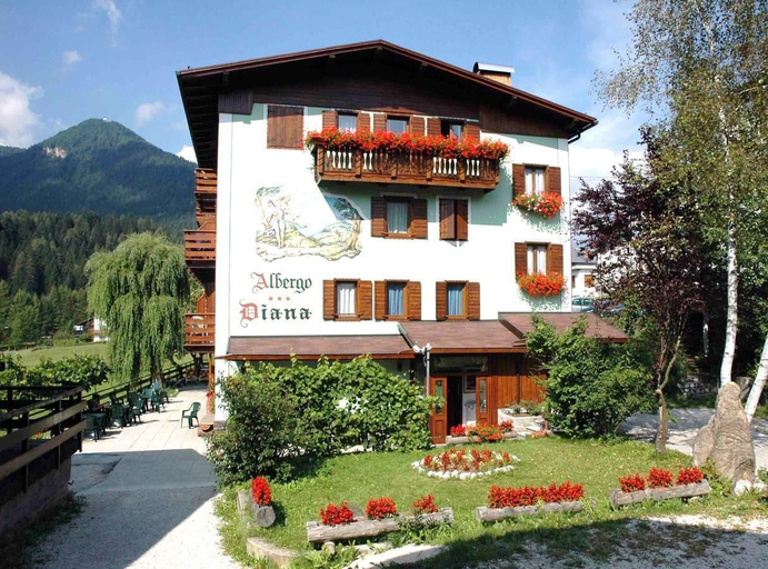 Exterior & Views 2, Hotel Diana, Belluno