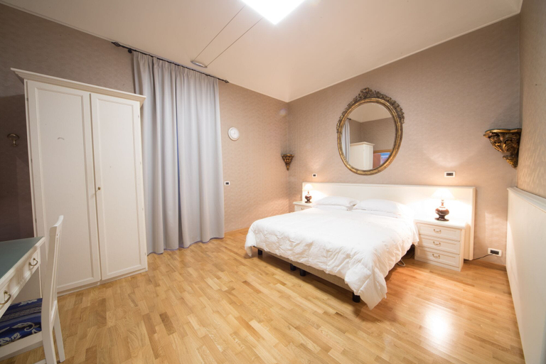 Bedroom 4, Hotel Globo Suite, Imperia