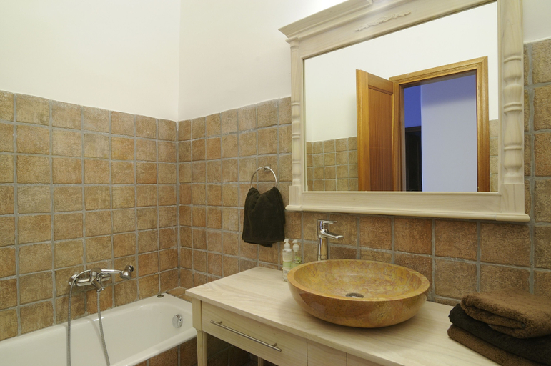 Bathroom 5, Aegea Blue Cycladic Resort, South Aegean