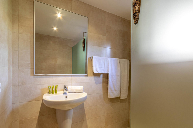 Bathroom 4, Apartment - 1 Bedroom with Pool and WiFi - 103217, Baleares