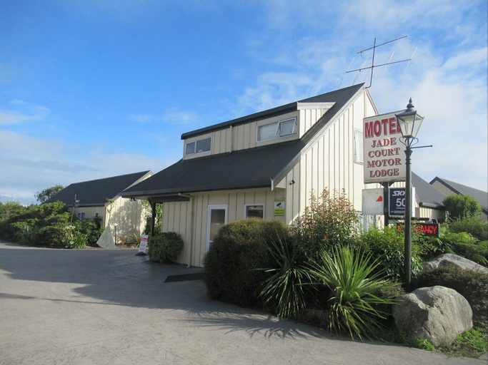 Exterior & Views 3, Jade Court Motor Lodge, Westland