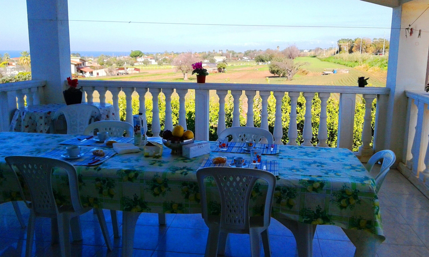 Others 5, Villa Cecile, Vibo Valentia