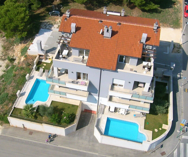 Exterior & Views 2, Apartments Lumare with private pool, Pula
