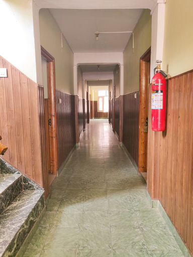 Others 5, Hotel Amit, Kullu