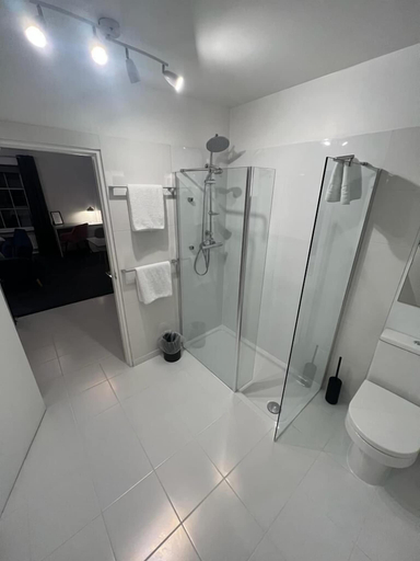 Bathroom 3, Sun Street ApartHotel, Lancashire