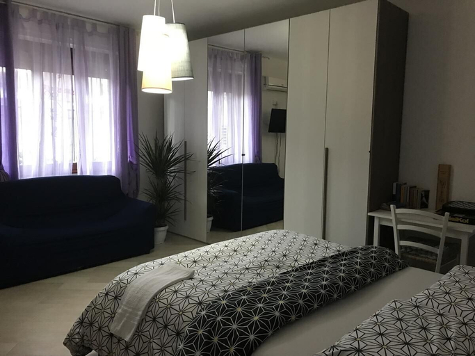 Bedroom 2, BnB da Felicia, Biella