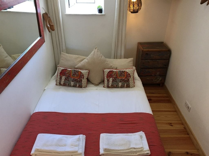 Bedroom 2, SantoSweethome 1, Lisbon