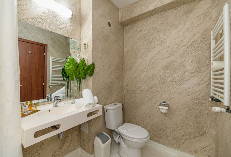 Bathroom 5, Faleza Hotel by Vega, Galati