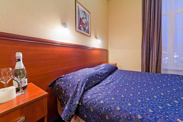 Bedroom 3, Nevsky Express, Sankt-Peterburg gorsovet