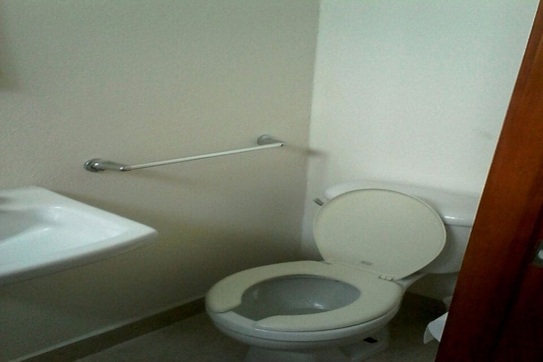 Bathroom 3, Mayan Lakes 12, Acapulco de Juárez