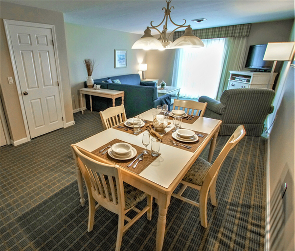 Others 5, Cape Winds Resort, Barnstable