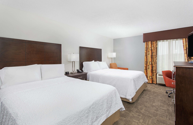 Bedroom 4, Hampton Inn Cullman, Cullman