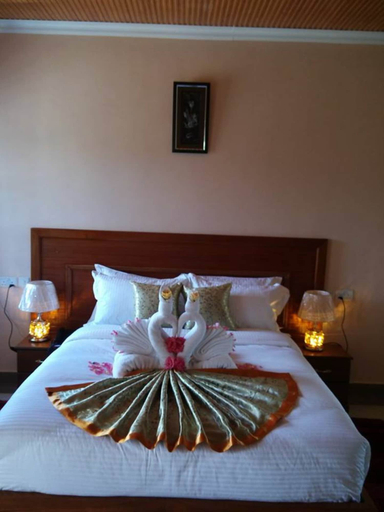 Bedroom 3, Lowlands Hotel & Spa, Chuka/Igambang'Ombe