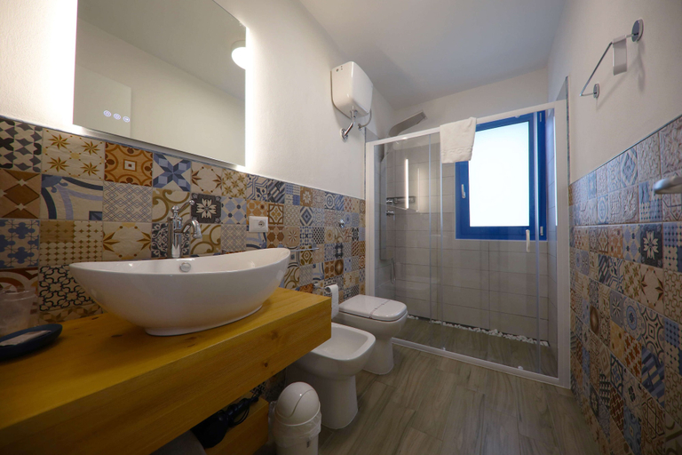Bathroom 4, Skyview Cefalù, Palermo