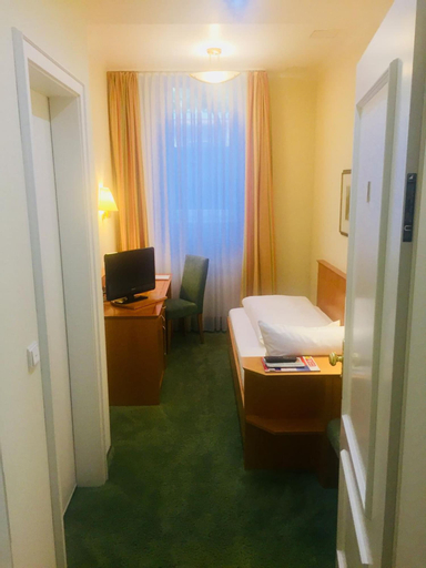 Bedroom 2, Hotel Beethoven, Frankfurt am Main