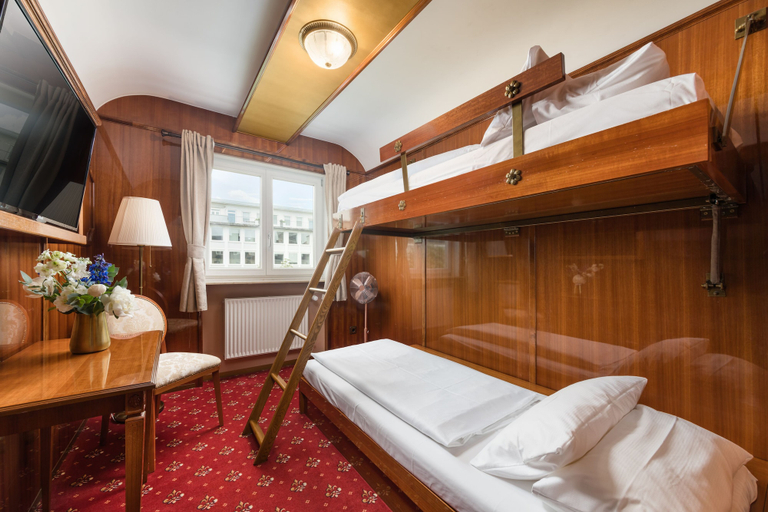 Bedroom 4, Hôtel du Train, München