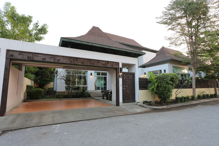 Exterior & Views, AnB Pool Villa 3BR Glass House in Pattaya, Sattahip
