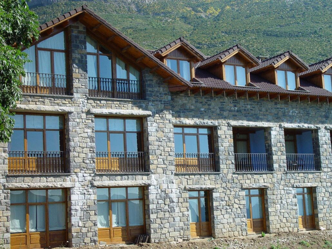 Exterior & Views 2, Hotel Palazio, Huesca