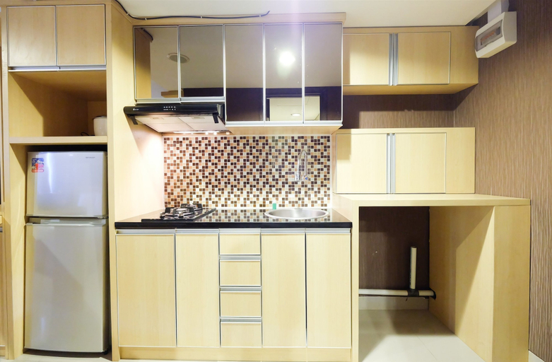 Others 3, Comfortable and Modern Studio Apartment near Cawang and MT Haryono By Travelio, East Jakarta