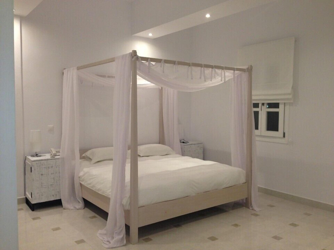 Bedroom 3, Margie Mykonos Hotel, South Aegean