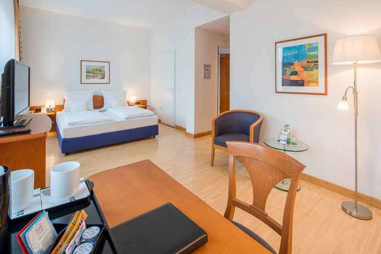 Bedroom 2, Best Western Hotel Am Strassberger Tor, Vogtlandkreis