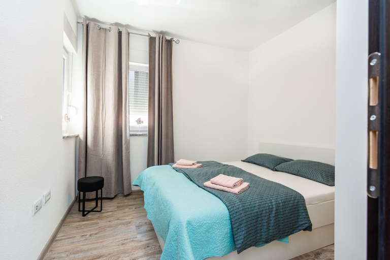 Bedroom 2, Apartments Krpan, Vir