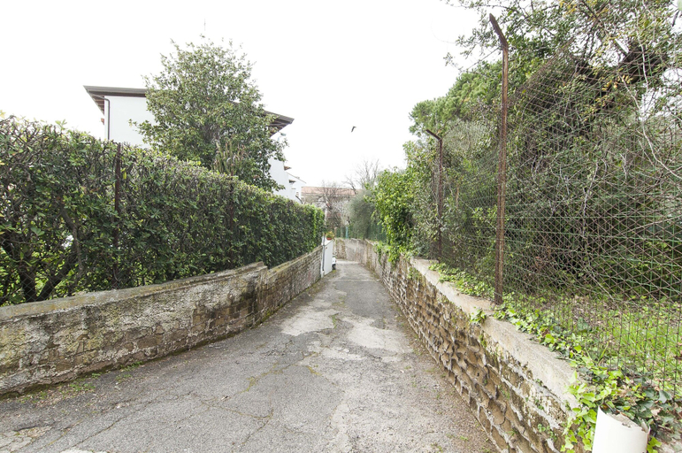Others 5, Casa Vacanza Limonaia Loft, Latina