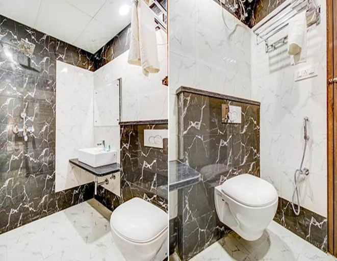 Bathroom 4, Fabhotel 7Th Crossing, Jaipur