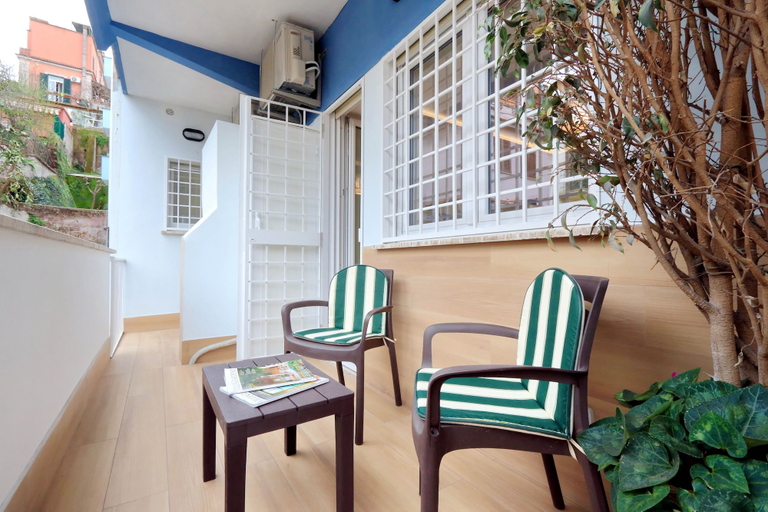 Others 2, Cozy Domar - My Extra Home, Rome