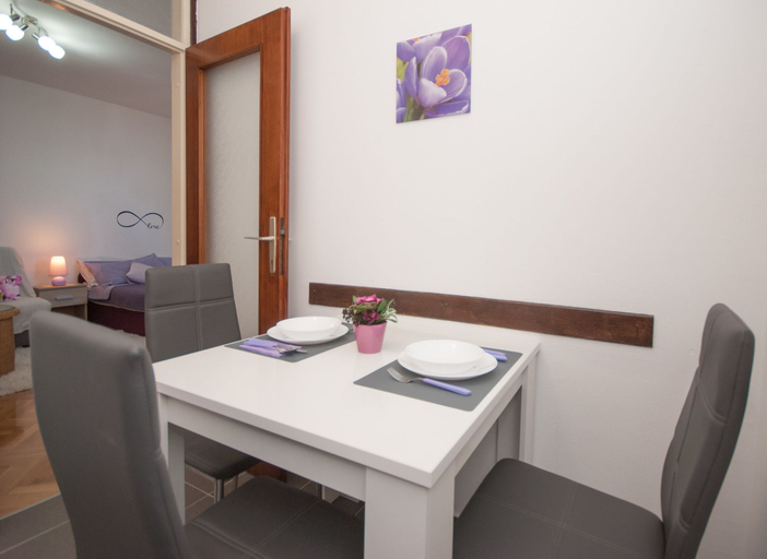 Others 4, Studio apartment Tina, Split