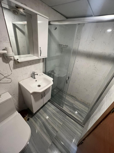 Bathroom 5, GRAND Deniz Hotel, Fatih
