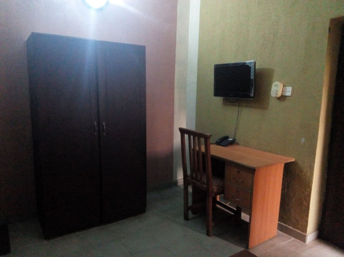 Others 4, Prowess Hotel and Suites, AdoOdo/Ota