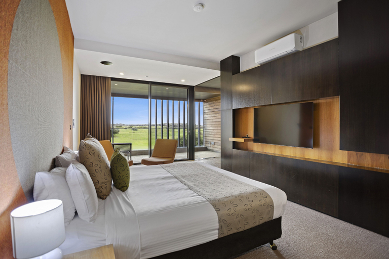 Bedroom 3, Peppers Moonah Links Resort, Melbourne