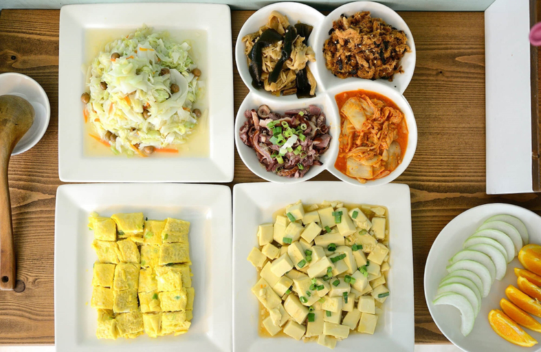 Food & Drinks 5, Dancing Butterfly Slide Family Inn, Yilan