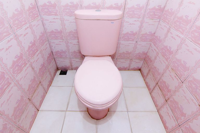 Bathroom 5, Arjuna Hostel, Semarang