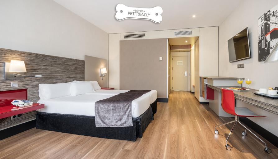 Bedroom 4, Hotel ILUNION Barcelona, Barcelona