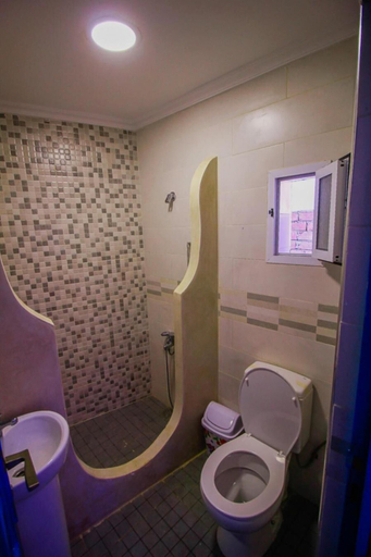 Bathroom 3, Dar El Bakkali, Chefchaouen