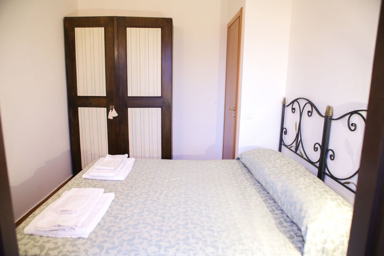 Bedroom 3, Masseria Mazzei Le Colline del Gelso, Cosenza
