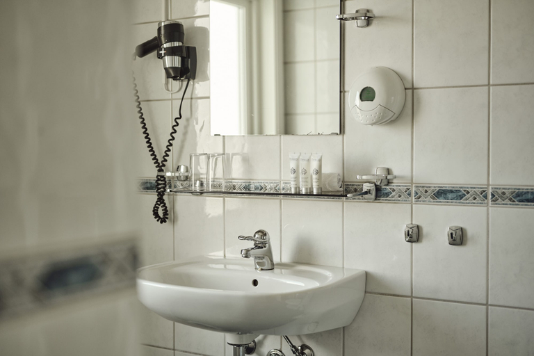 Bathroom 4, Rederiet Hotell, Farsund