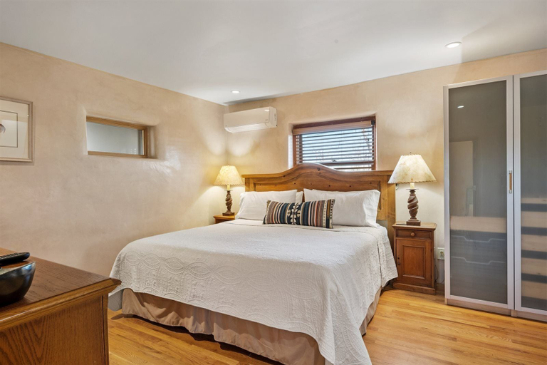 Bedroom 2, Casa de Lorenzo - Spacious Yard With Hot Tub and Fire Pit, Santa Fe