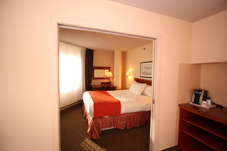 Bedroom 4, Hotel Chrome Montreal, Montréal