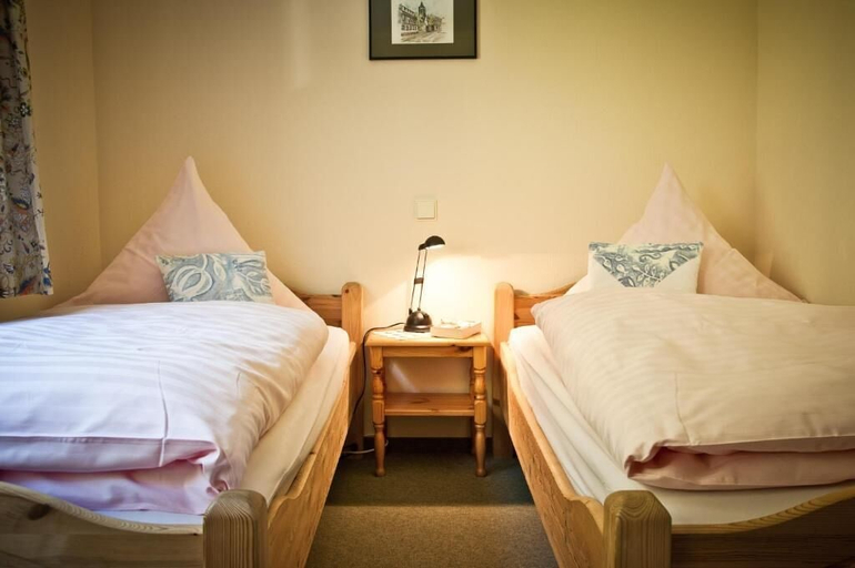 Bedroom 4, Cafe Alt Willingen, Waldeck-Frankenberg