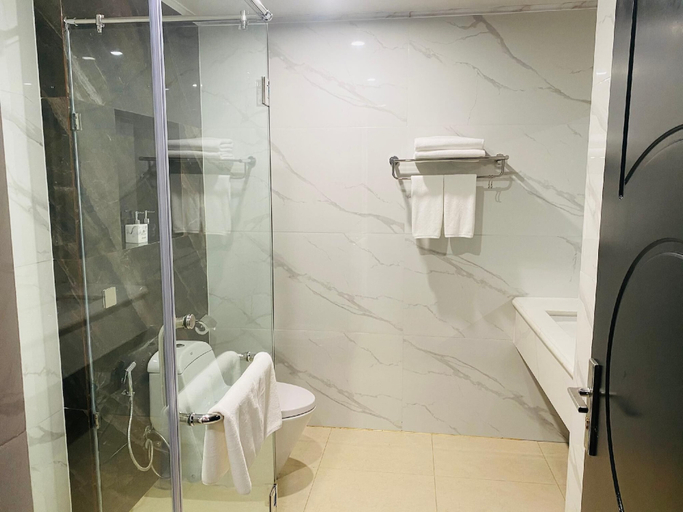 Bathroom 3, Diamond Van Don, Vân Đồn