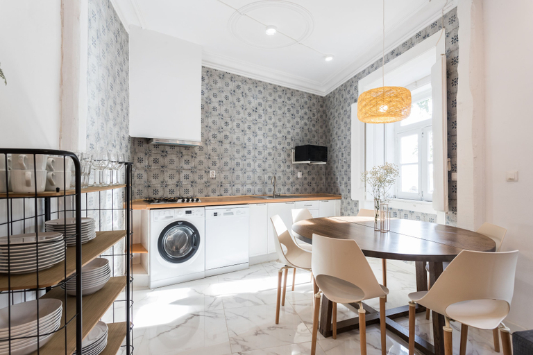 Others 4, Alfama Tale 4 Bedroom Apartment wtih River View, by LU Holidays, Lisbon