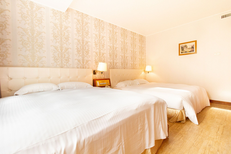 Bedroom 3, Daniel Motel, Tainan