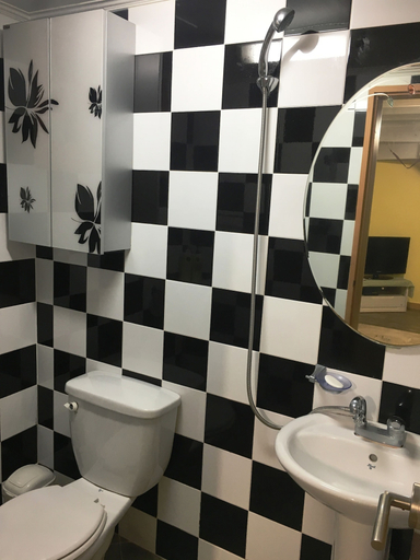 Bathroom, Tirol Pension, Pyeongchang