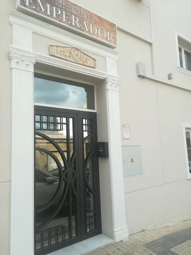 Exterior & Views 2, Hostal Emperador, Badajoz