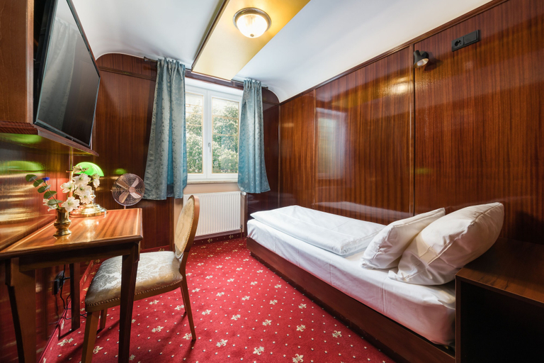 Bedroom 4, Hôtel du Train, München