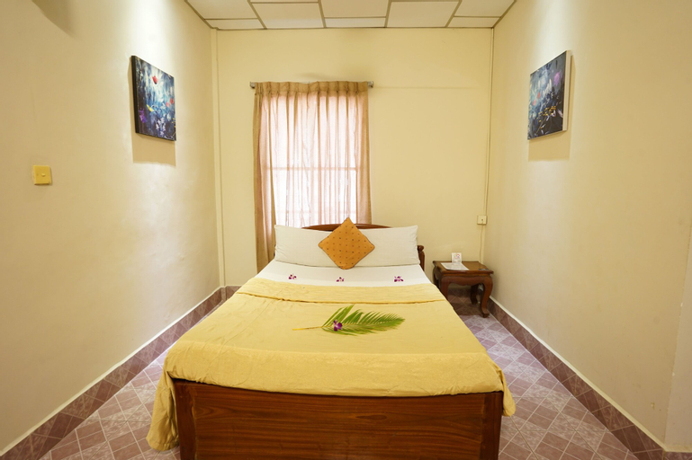 Bedroom 3, Royal Residence, Svay Pao