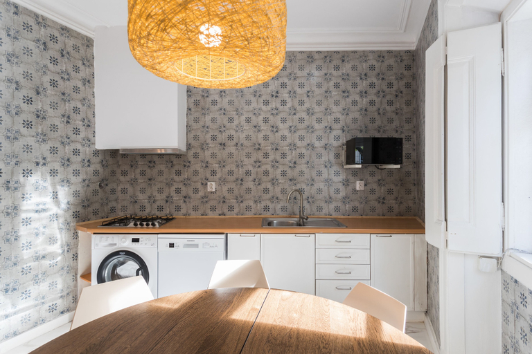 Others 5, Alfama Tale 4 Bedroom Apartment wtih River View, by LU Holidays, Lisbon